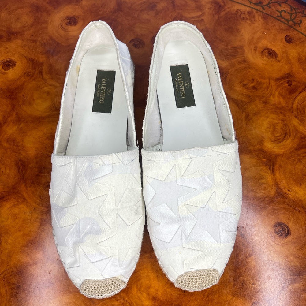 Valentino White Star Appliqué Espadrilles